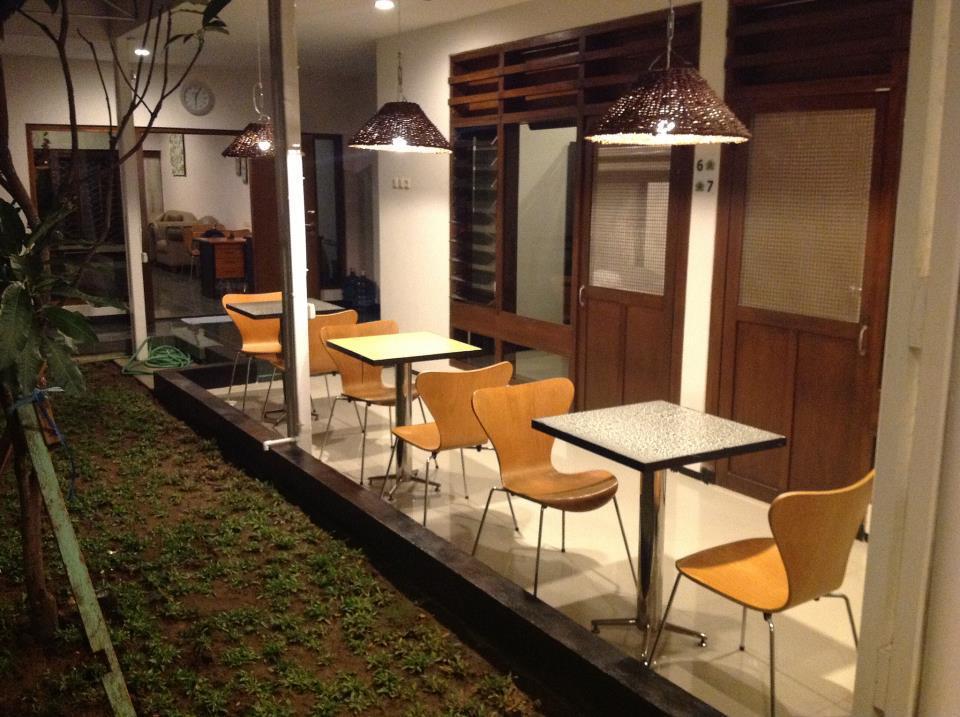 Krowi Inn 수라바야 외부 사진
