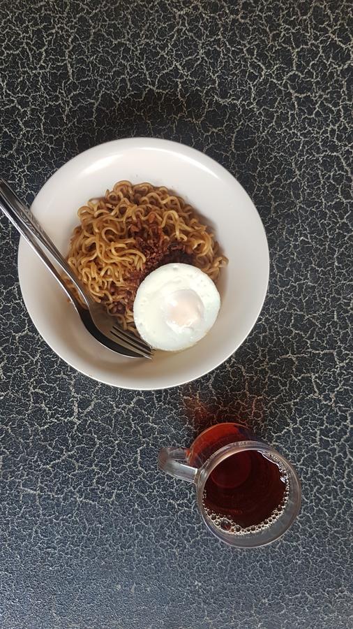 Krowi Inn 수라바야 외부 사진